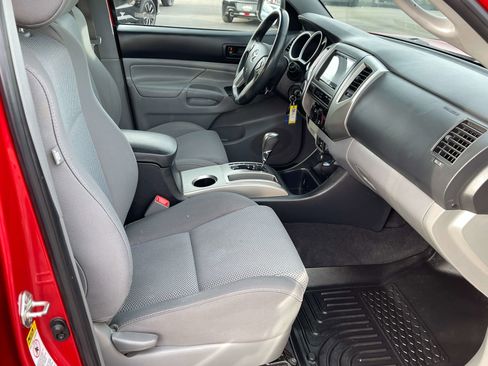 Used 2014 Toyota Tacoma 4x4 Double Cab image 20