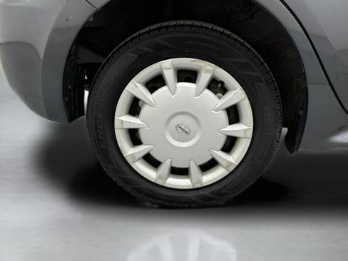 Used 2006 Scion xA Base image 8