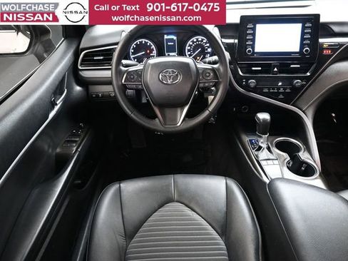 Used 2023 Toyota Camry SE FWD image 9