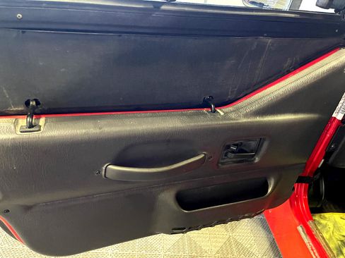 Used 1999 Jeep Wrangler Sport image 14