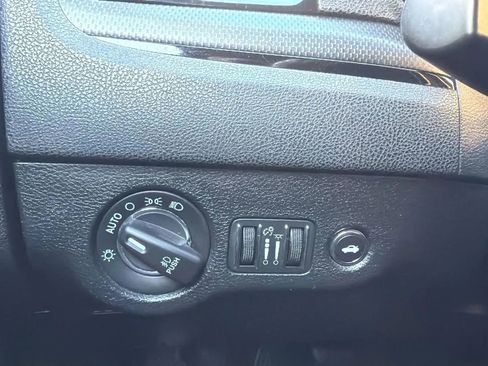 Used 2016 Chrysler 300 S RWD image 14