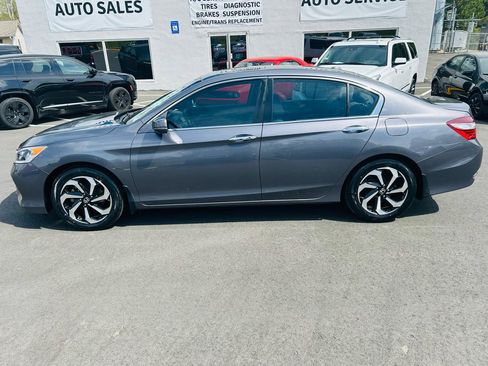 Used 2016 Honda Accord EX-L image 2