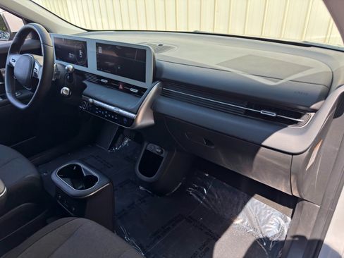 Used 2024 Hyundai Ioniq 5 SEL RWD image 13