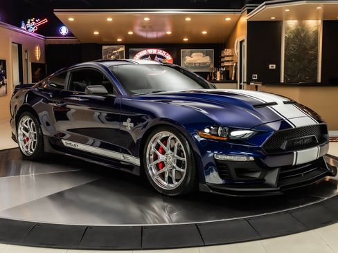 Used 2019 Ford Mustang GT Premium w/ GT Performance Package RWD image 8