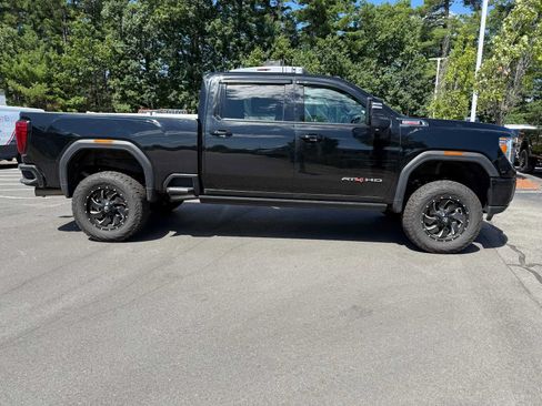 Used 2022 GMC Sierra 3500 AT4 w/ AT4 Premium Plus Package AWD/4WD image 5