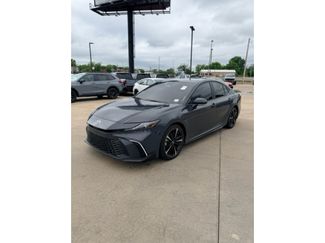 Used 2025 Toyota Camry SE FWD video 1