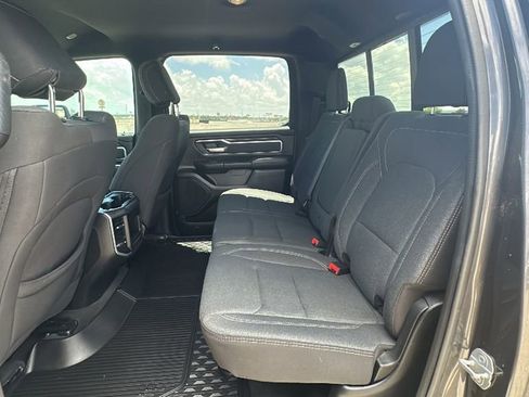 Used 2020 RAM 1500 Big Horn RWD image 34