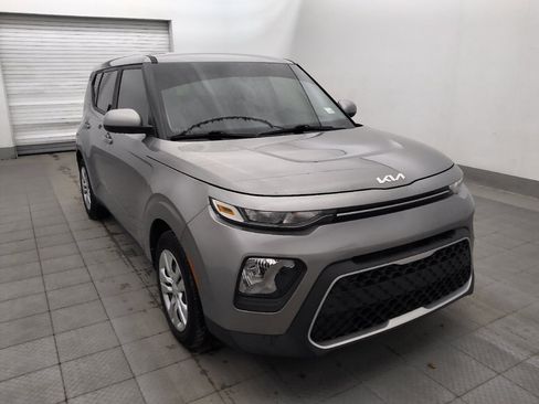 Used 2022 Kia Soul LX FWD image 13