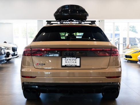 Used 2024 Audi SQ8 Premium Plus AWD/4WD image 5