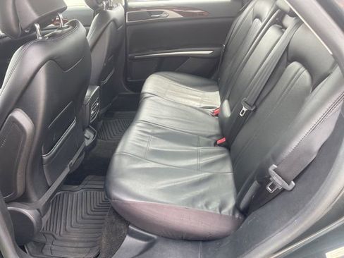 Used 2016 Lincoln MKZ FWD image 15