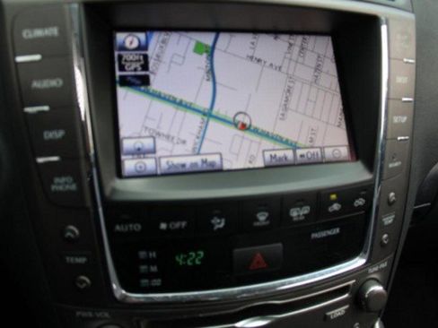 Used 2011 Lexus IS 250C image 20