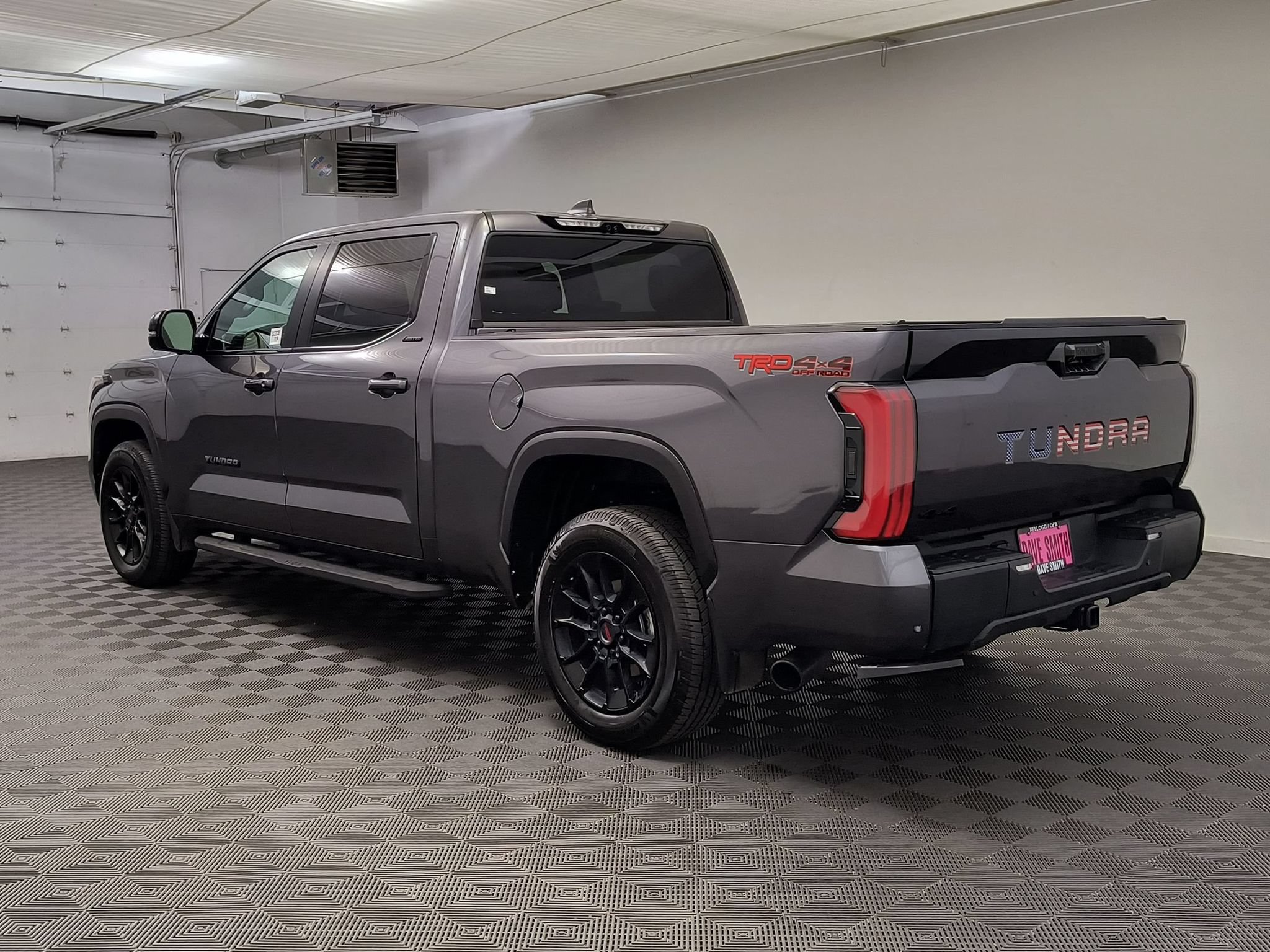 Used 2025 Toyota Tundra Limited w/ TRD Off-Road Package AWD/4WD image 3