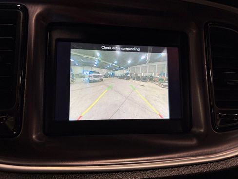 Used 2019 Dodge Challenger R/T image 28