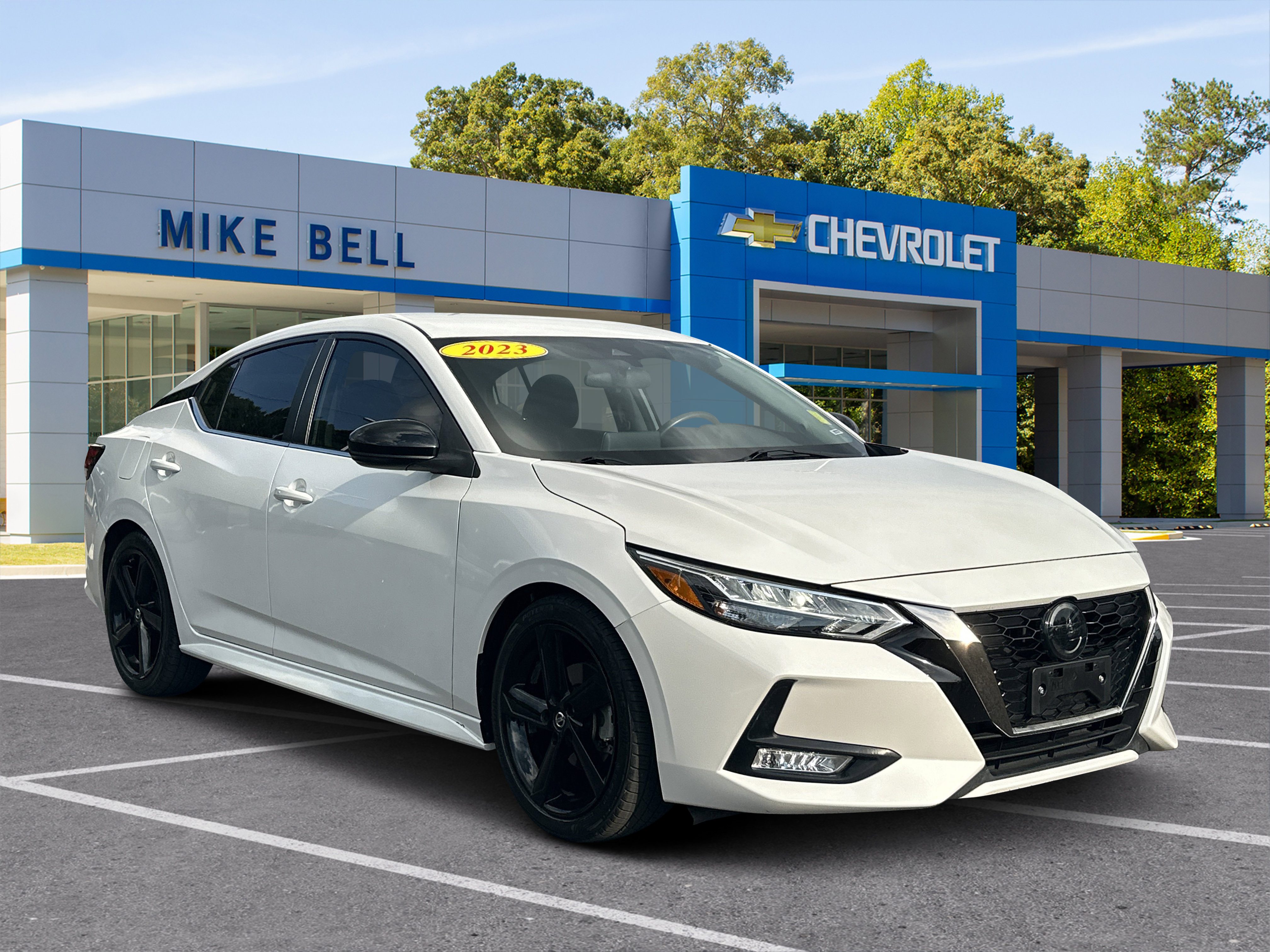 Used 2023 Nissan Sentra SR FWD image 1