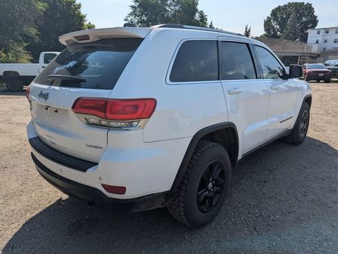 Used 2017 Jeep Grand Cherokee Laredo w/ Quick Order Package 23E AWD/4WD image 11