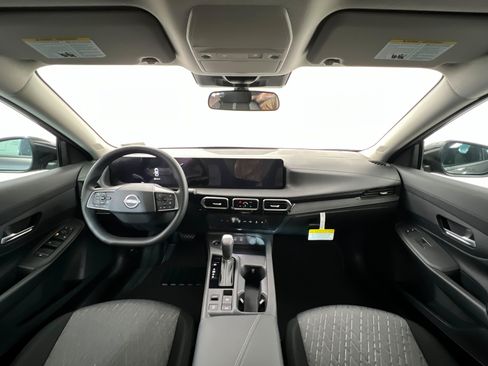 New 2027 Nissan Sentra SV w/ Floor Mat Package FWD image 9