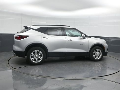 Used 2021 Chevrolet Blazer LT image 3