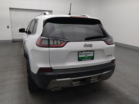 Used 2019 Jeep Cherokee Limited w/ Luxury Group FWD image 6