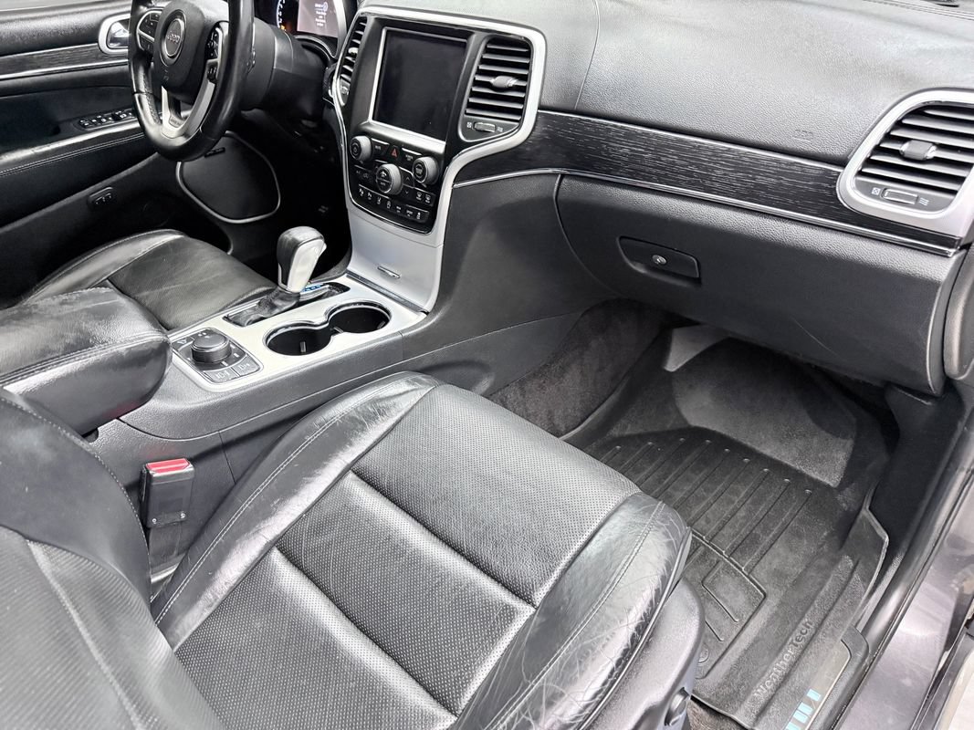 Used 2018 Jeep Grand Cherokee Summit AWD/4WD image 11
