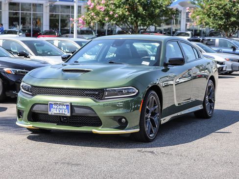 Used 2023 Dodge Charger GT w/ Plus Group RWD image 3