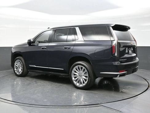 Certified 2024 Cadillac Escalade Premium Luxury AWD/4WD image 4