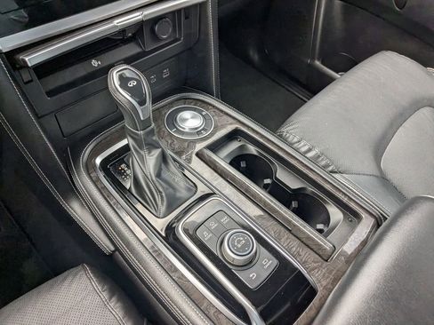 Used 2024 INFINITI QX80 Luxe image 25