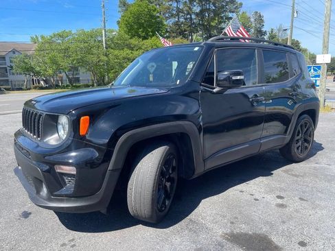 Used 2019 Jeep Renegade Altitude w/ Quick Order Package 2XM FWD image 4