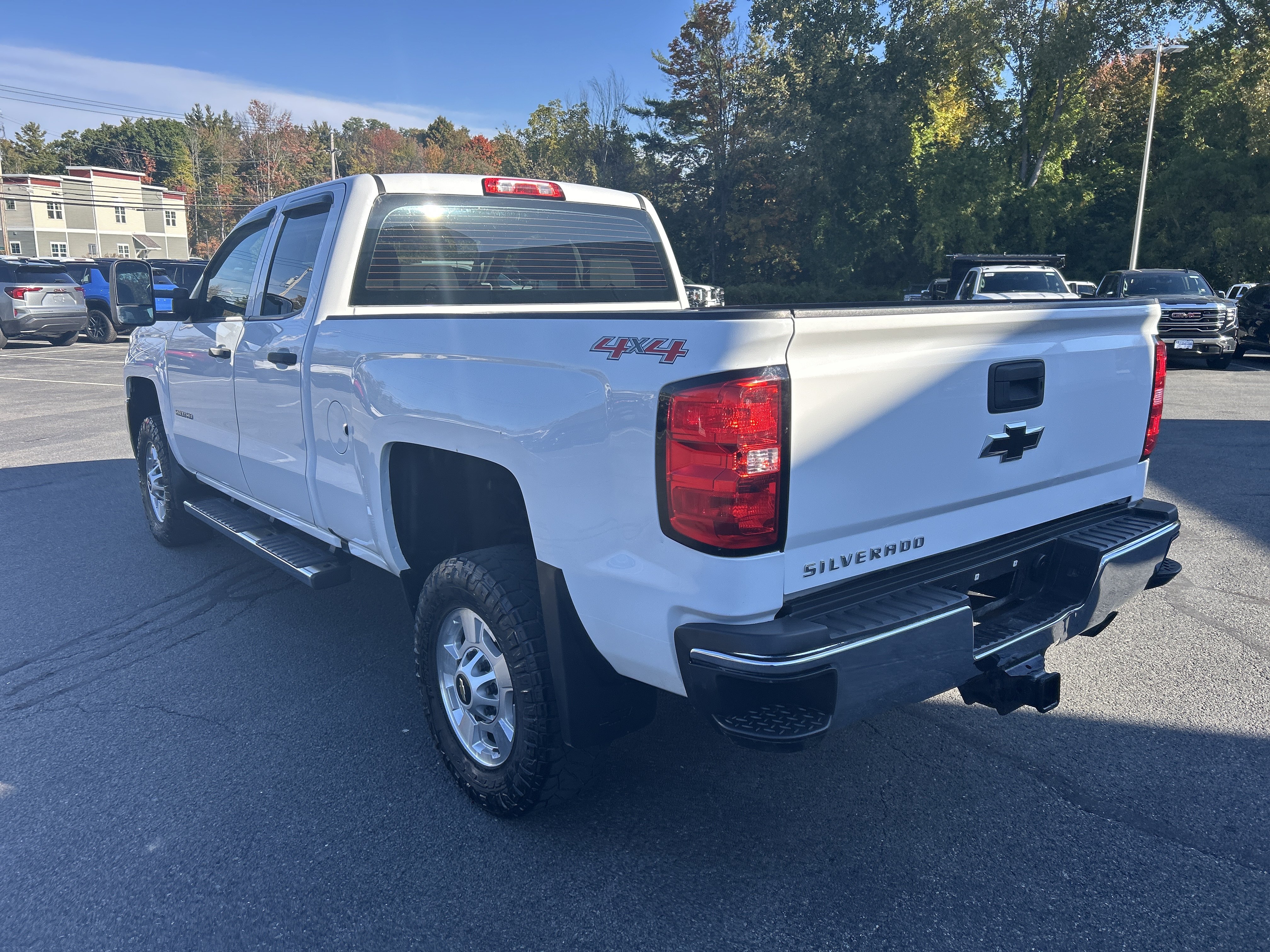 Used 2017 Chevrolet Silverado 2500 W/T w/ Snow Plow Prep Package AWD/4WD image 8