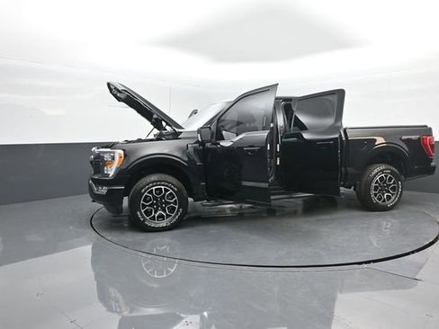 Certified 2021 Ford F150 XLT w/ Equipment Group 302A High image 37