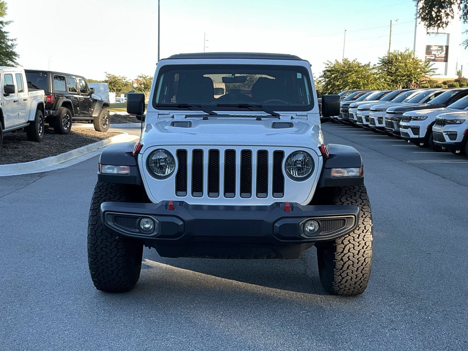 Used 2022 Jeep Wrangler Unlimited Rubicon AWD/4WD image 7