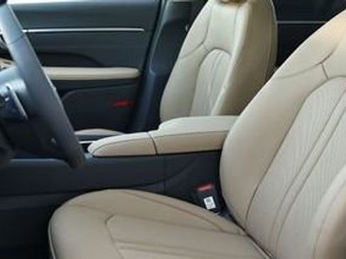 New 2026 Hyundai Sonata Limited FWD image 8