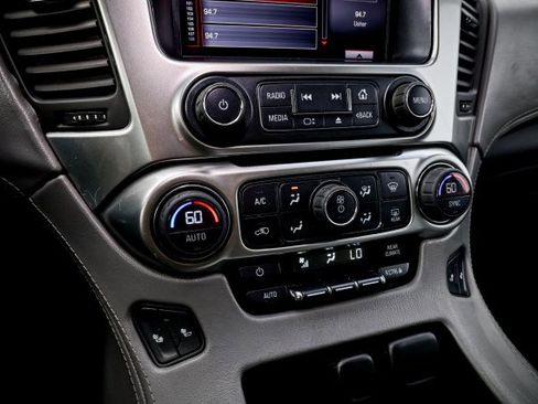 Used 2015 Chevrolet Suburban LT w/ Max Trailering Package image 30