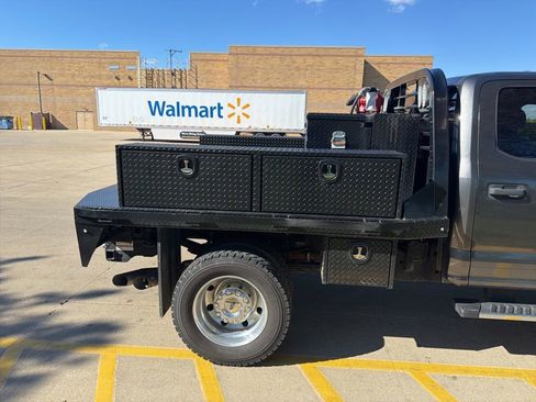 Used 2018 Ford F450 XL w/ STX Appearance Package image 5