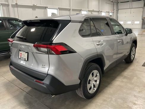 Used 2023 Toyota RAV4 LE image 6