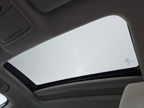 Used 2023 Honda Accord EX image 28
