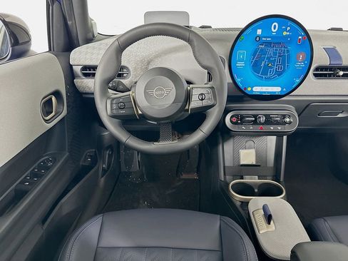 Certified 2025 MINI Cooper S image 18