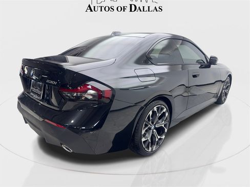 Used 2025 BMW 230i Coupe w/ M Sport Package image 6