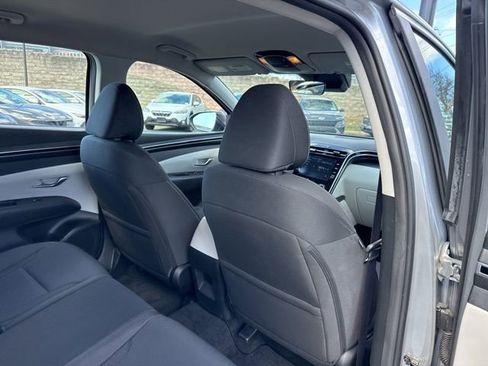 Used 2023 Hyundai Tucson SE image 22