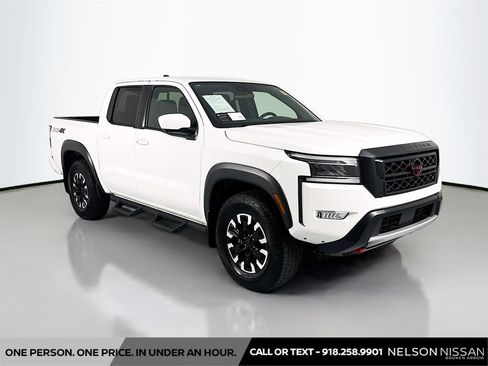 Certified 2024 Nissan Frontier PRO-4X w/ Pro Convenience Package AWD/4WD image 3