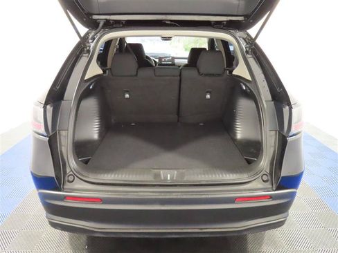 Used 2025 Honda HR-V LX image 12