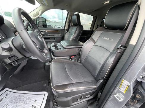Used 2024 RAM 2500 Laramie w/ Safety Group AWD/4WD image 11