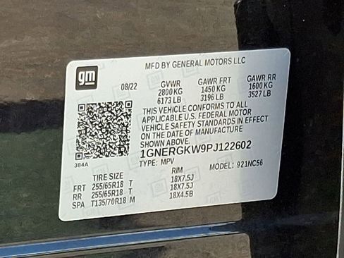 Used 2023 Chevrolet Traverse LT image 38