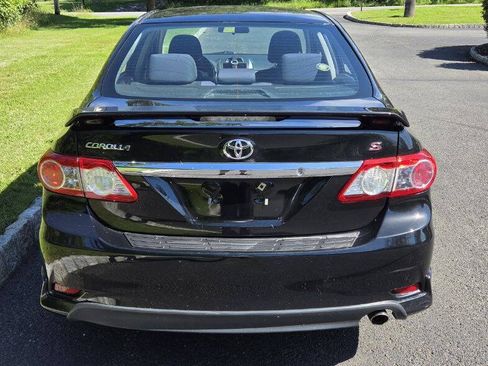 Used 2013 Toyota Corolla S FWD image 6