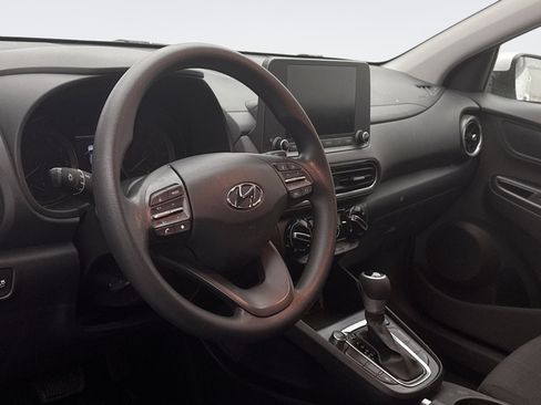 Used 2023 Hyundai Kona SEL w/ Cargo Package image 7