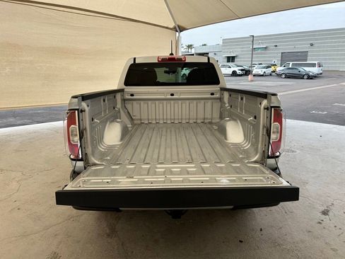 Used 2015 GMC Canyon SLE w/ SLE Convenience Package image 5