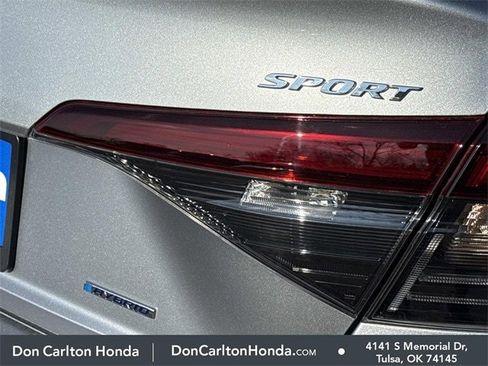 Certified 2025 Honda Civic Sport image 8