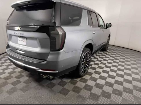 New 2025 Chevrolet Tahoe High Country image 13