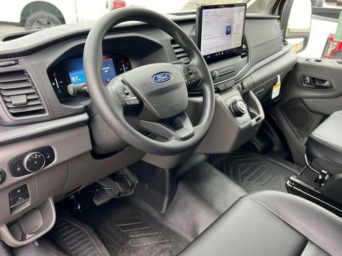 New 2026 Ford E-Transit Low Roof w/ Load Area Protection Package image 10
