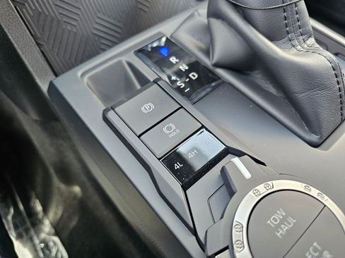 New 2026 Toyota Tacoma SR5 AWD/4WD image 34