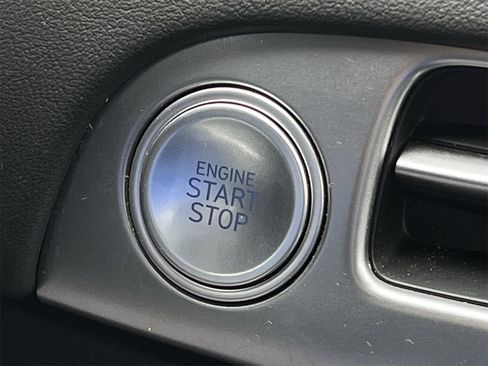 Used 2024 Hyundai Palisade Limited image 19